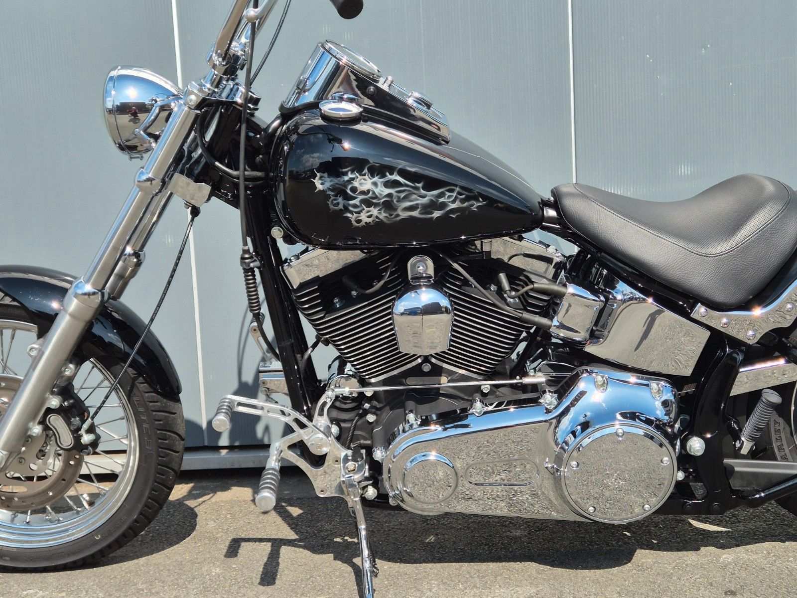 Fahrzeugabbildung Harley-Davidson FXSTC °°SOFTAIL CUSTOM°° 'O9 - 5HD - 7568km-