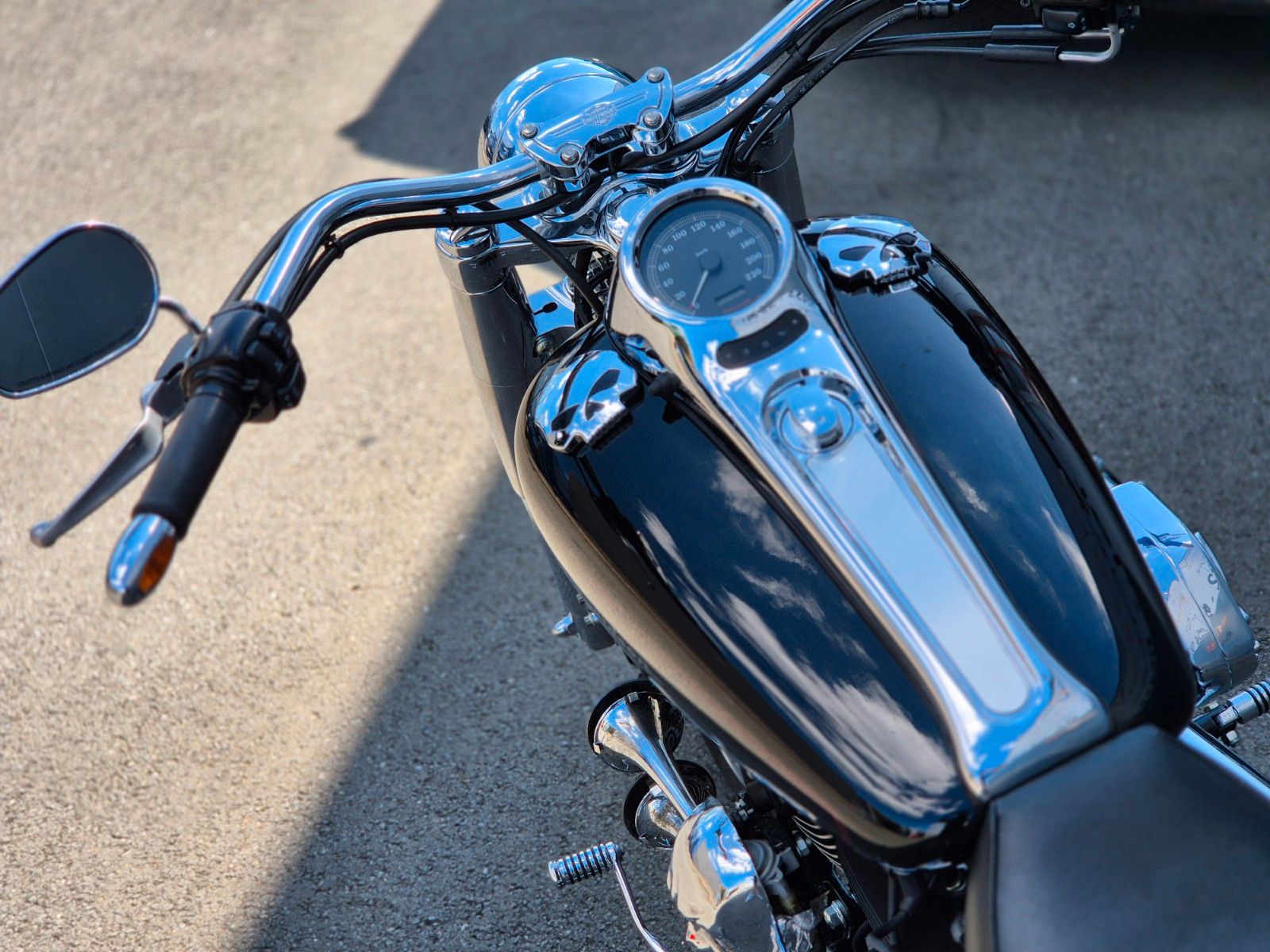Fahrzeugabbildung Harley-Davidson FXSTD °°SOFTAIL DEUCE CUSTOM°° *FINEST PARTS*
