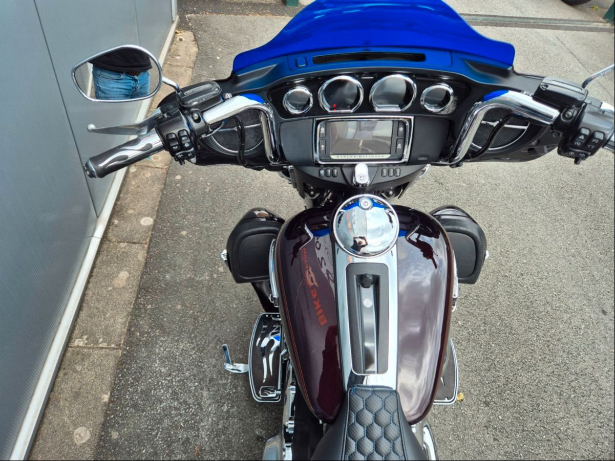 Fahrzeugabbildung Harley-Davidson FLHTCU °°E-GLIDE BAGGER°° -5HD-DEUTSCHES BIKE-