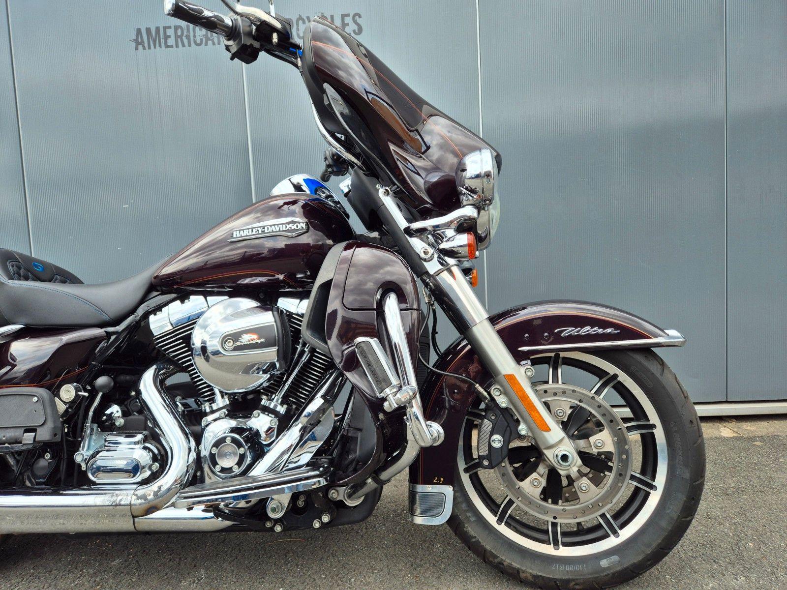 Fahrzeugabbildung Harley-Davidson FLHTCU °°E-GLIDE BAGGER°° -5HD-DEUTSCHES BIKE-