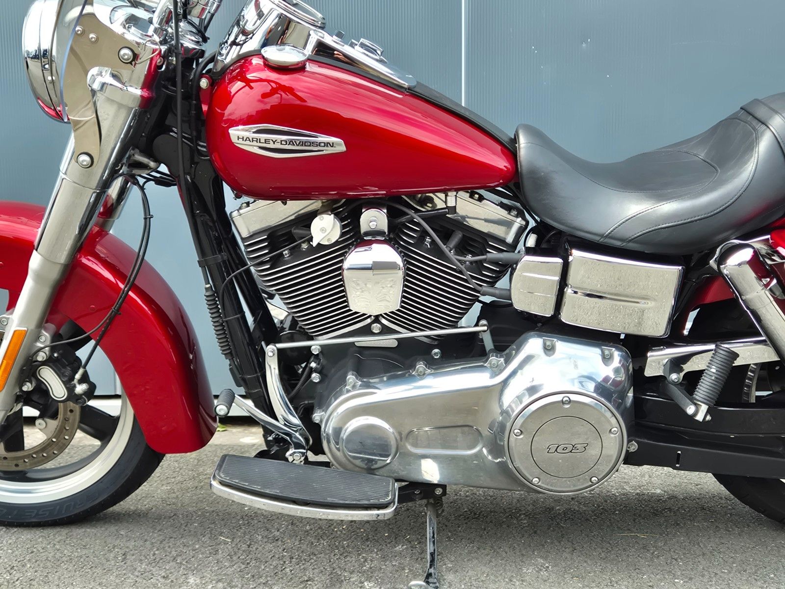 Fahrzeugabbildung Harley-Davidson FLD °°DYNA SWITCHBACK 2012°° * PENZL AUSPUFF *