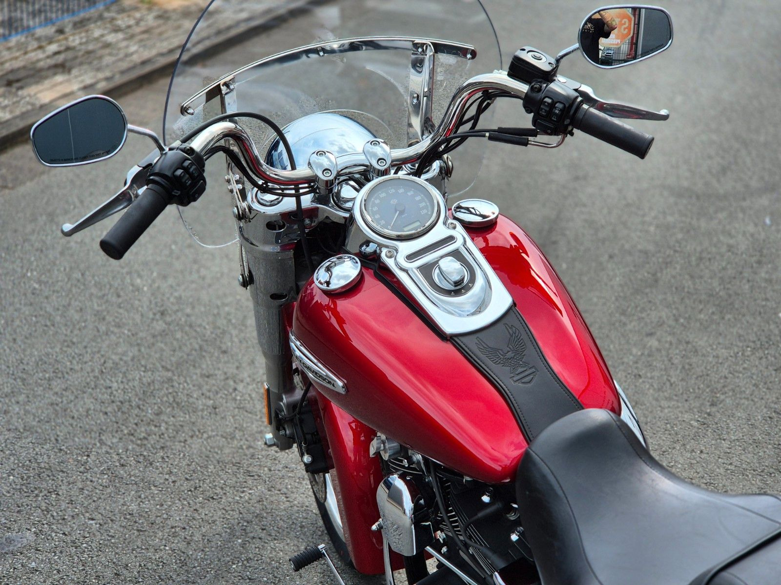 Fahrzeugabbildung Harley-Davidson FLD °°DYNA SWITCHBACK 2012°° * PENZL AUSPUFF *