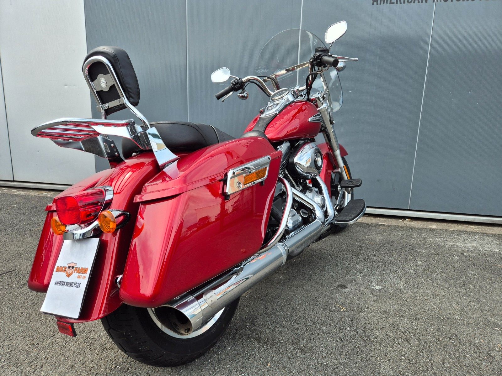 Fahrzeugabbildung Harley-Davidson FLD °°DYNA SWITCHBACK 2012°° * PENZL AUSPUFF *