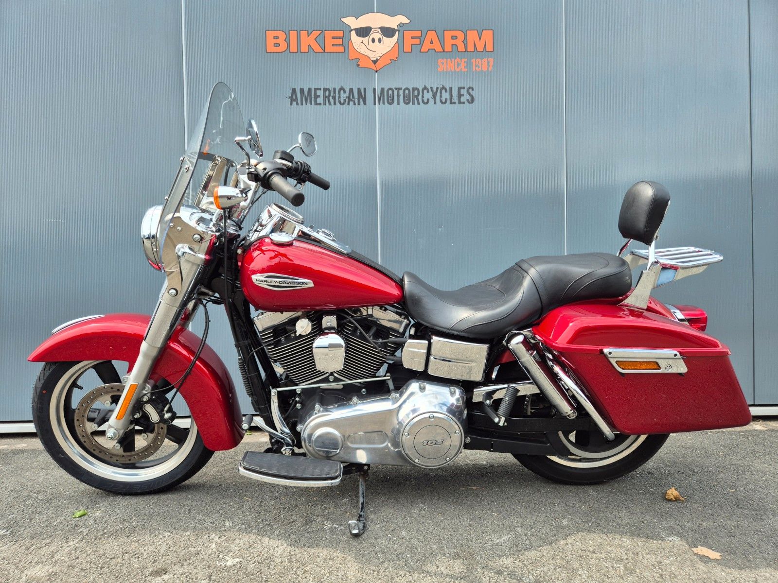 Fahrzeugabbildung Harley-Davidson FLD °°DYNA SWITCHBACK 2012°° * PENZL AUSPUFF *