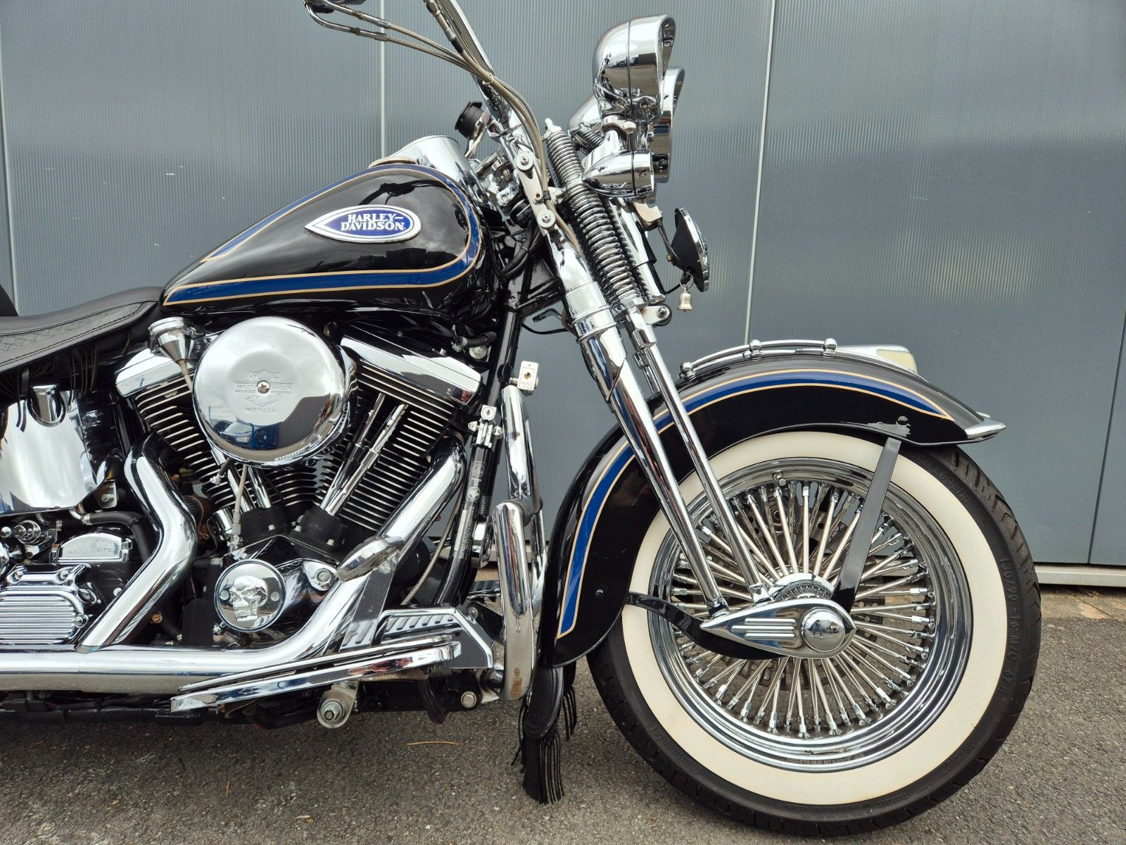 Fahrzeugabbildung Harley-Davidson FLSTS °°HERITAGE SPRINGER°° EVO-PENZL AUSPUFF