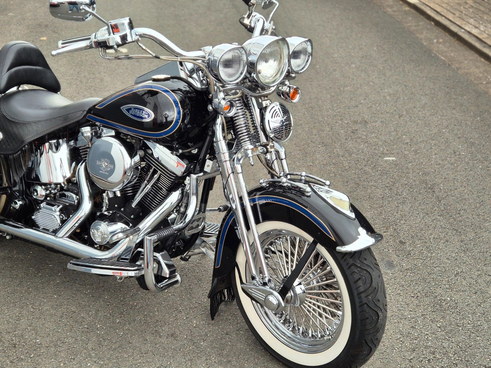 Fahrzeugabbildung Harley-Davidson FLSTS °°HERITAGE SPRINGER°° EVO-PENZL AUSPUFF