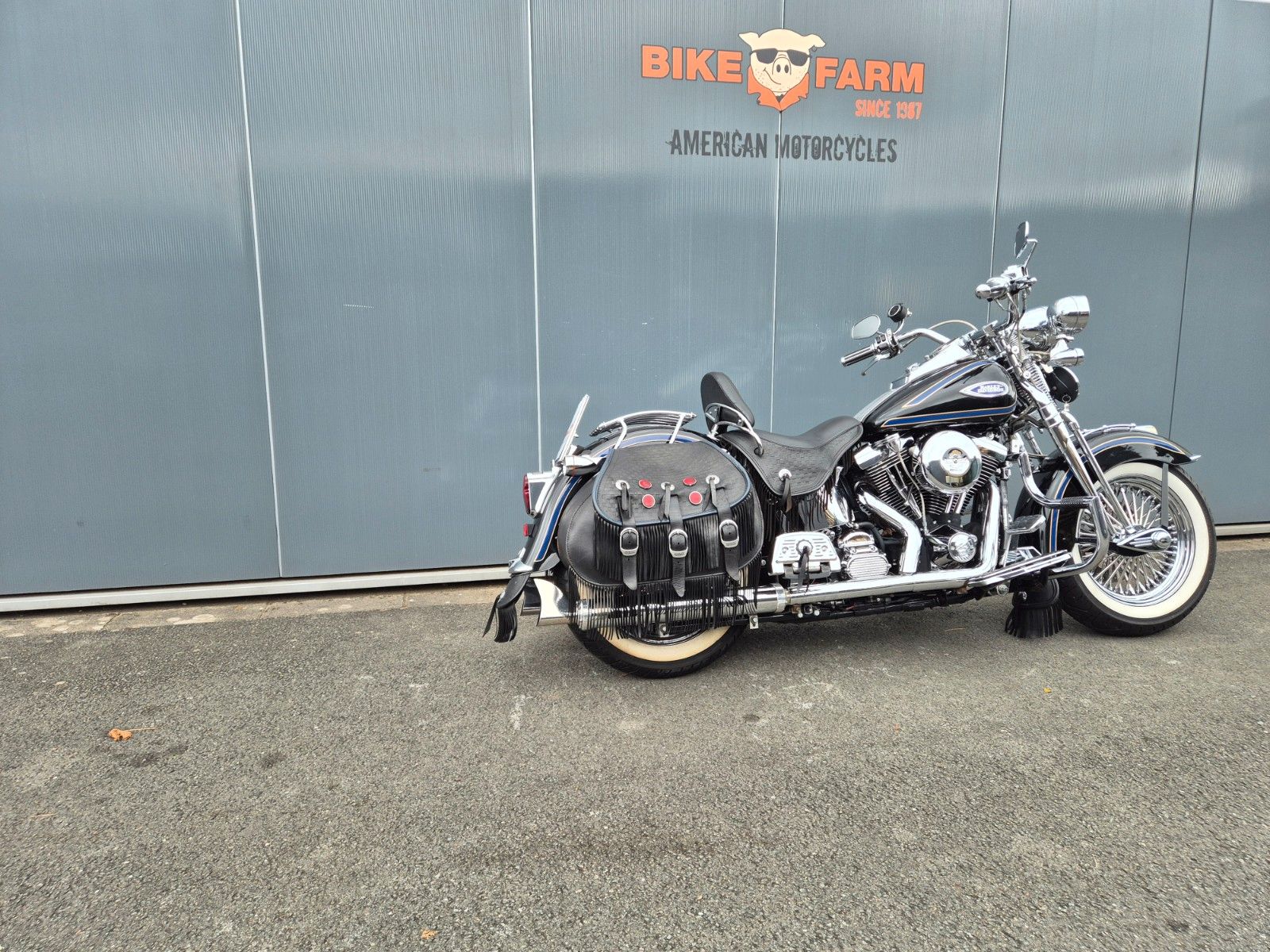 Fahrzeugabbildung Harley-Davidson FLSTS °°HERITAGE SPRINGER°° EVO-PENZL AUSPUFF