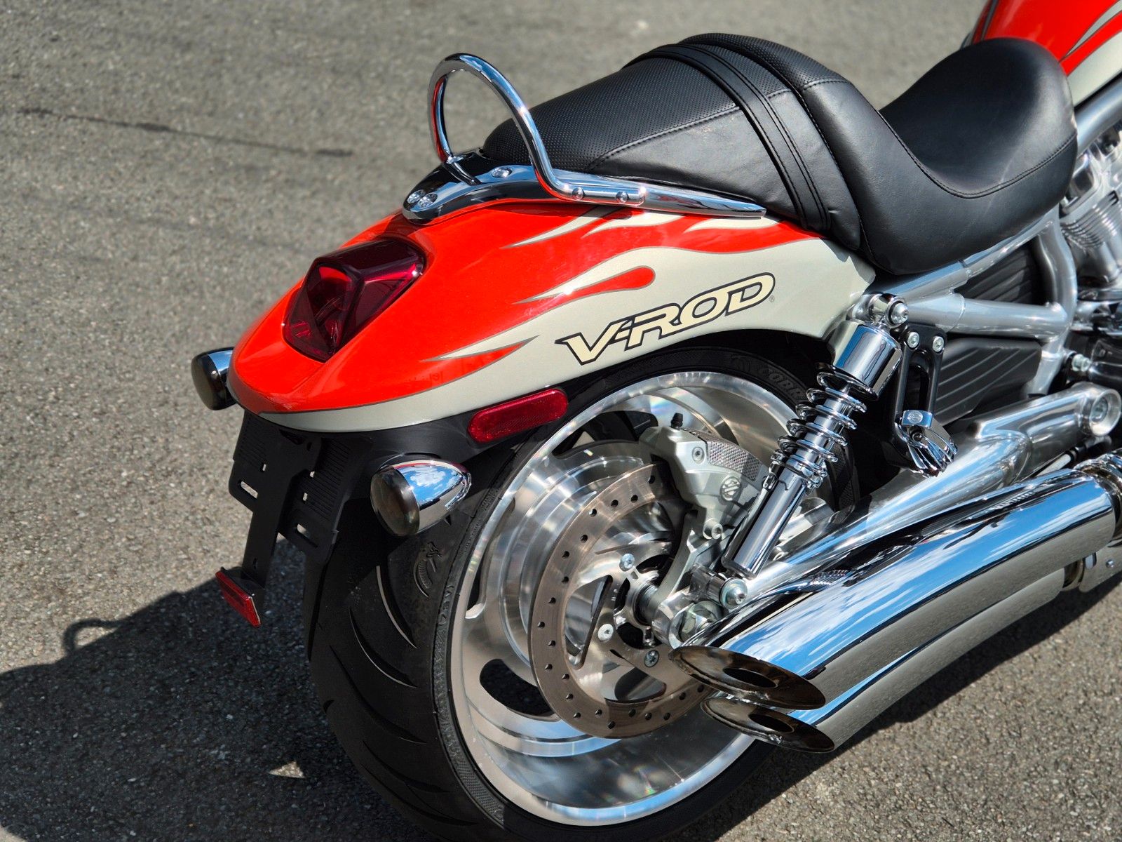 Fahrzeugabbildung Harley-Davidson VRSCX°°SCREAMIN EAGLE V-ROD°°