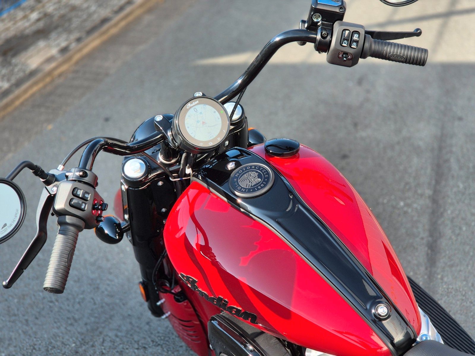 Fahrzeugabbildung Indian CHIEF VINTAGE * INDIAN RED * SOFORT VERFÜGBAR