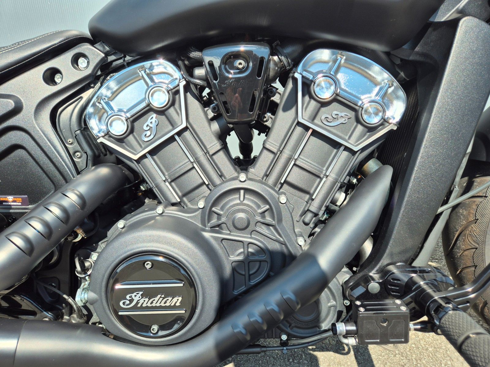 Fahrzeugabbildung Indian SCOUT BOBBER * BIKE-FARM CUSTOM * JEKILL&HYDE