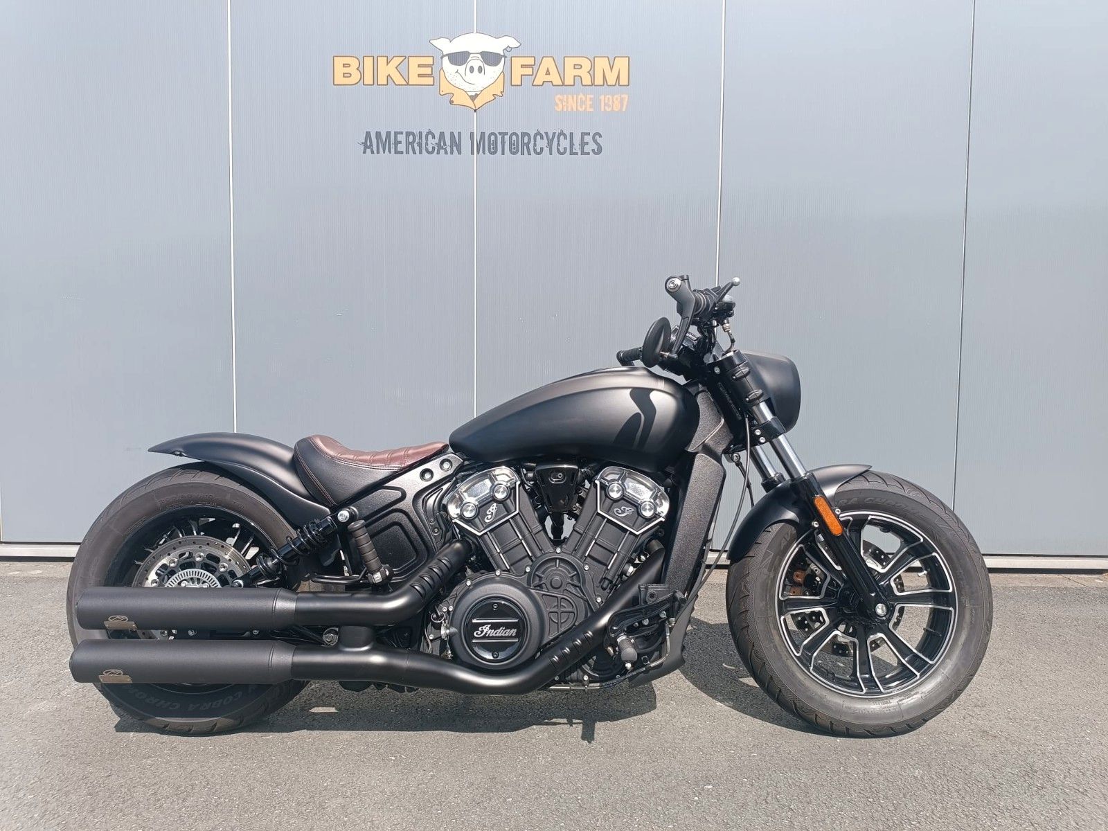 Indian SCOUT BOBBER * CUSTOM *200er HECK
