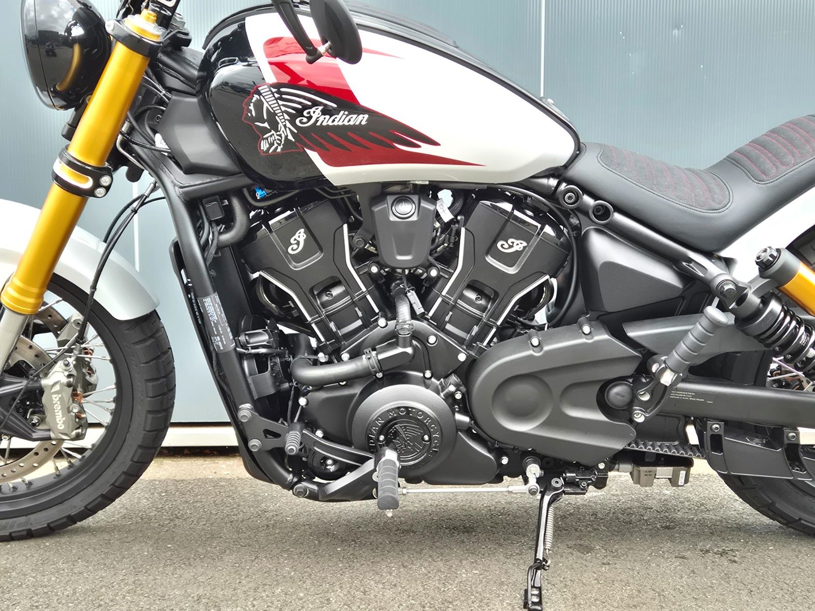 Fahrzeugabbildung Indian SCOUT 101 °°SCRAMBLER°° - BEACH SURFER -