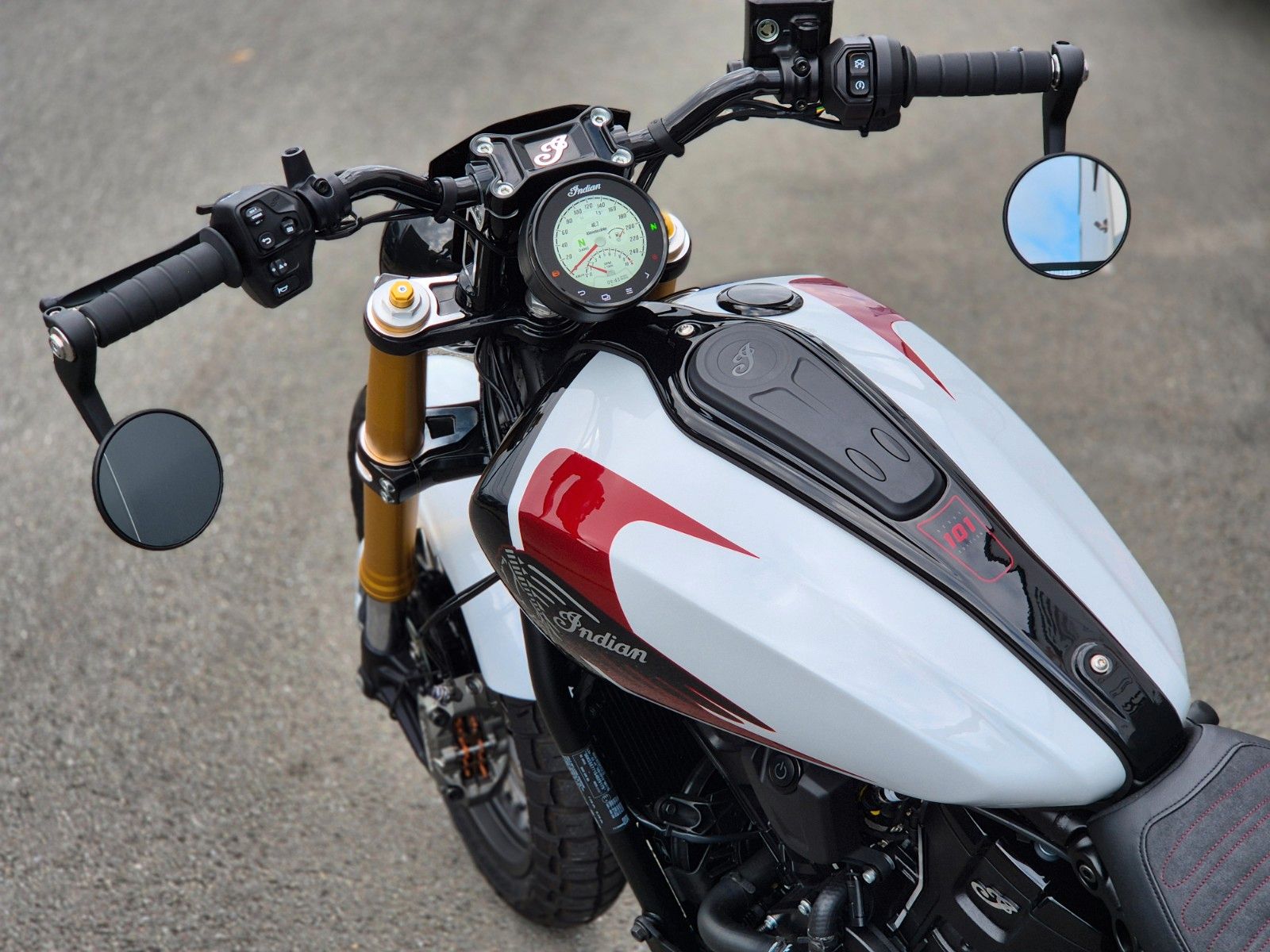 Fahrzeugabbildung Indian SCOUT 101 °°SCRAMBLER°° - BEACH SURFER -