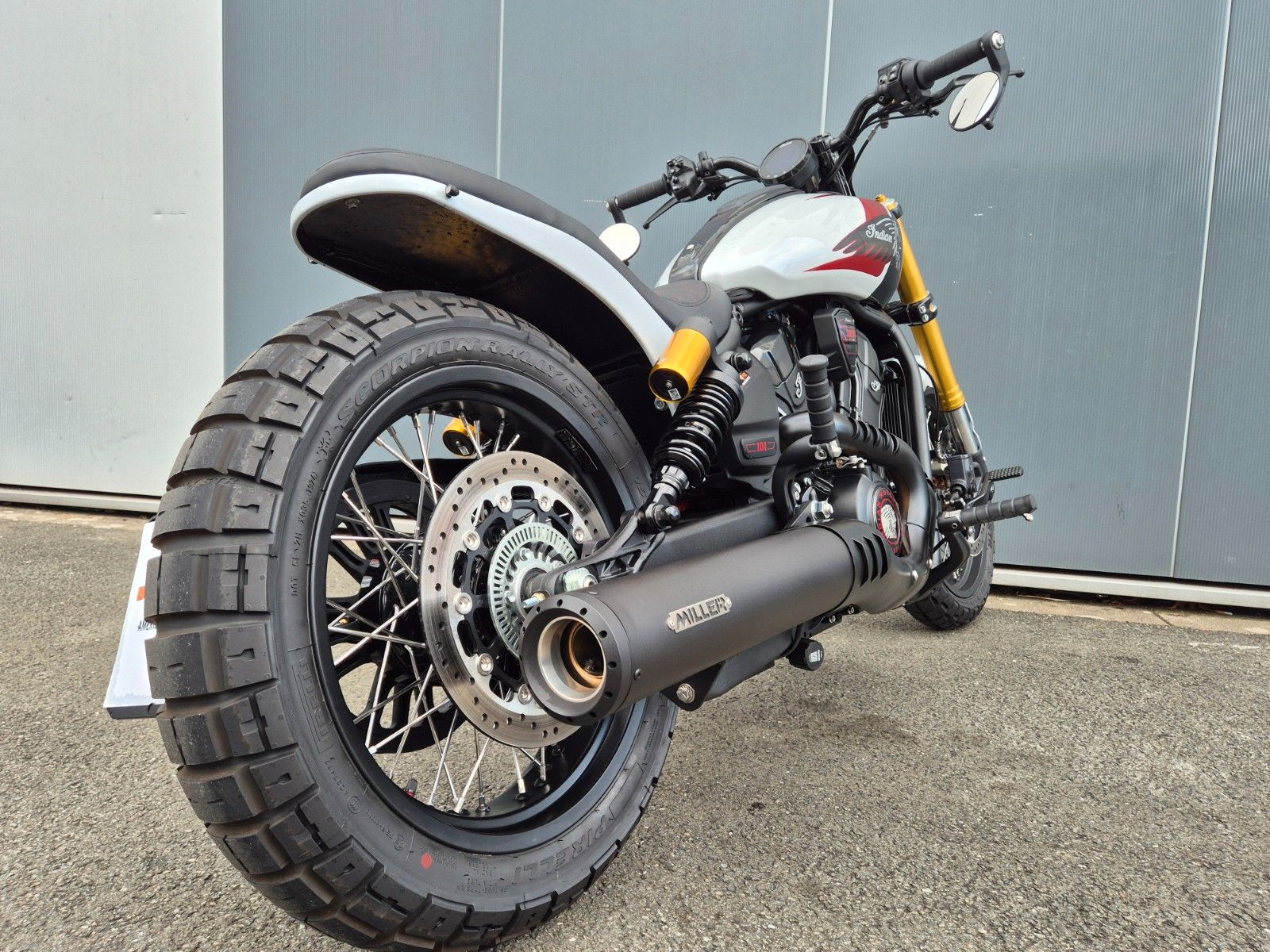 Fahrzeugabbildung Indian SCOUT 101 °°SCRAMBLER°° - BEACH SURFER -