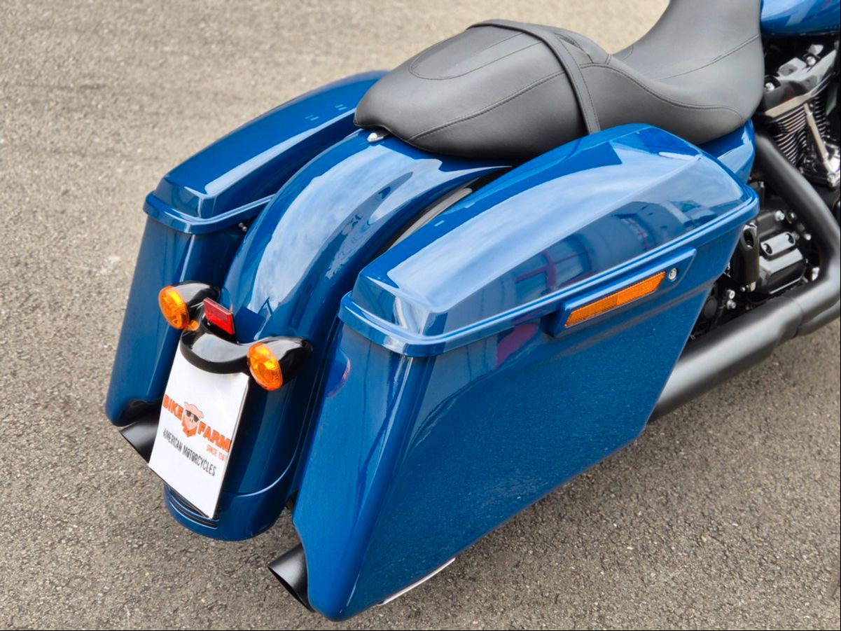 Fahrzeugabbildung Harley-Davidson FLHRSXS°°ROAD KING SPECIAL 114°°-DEUTSCH - 348km
