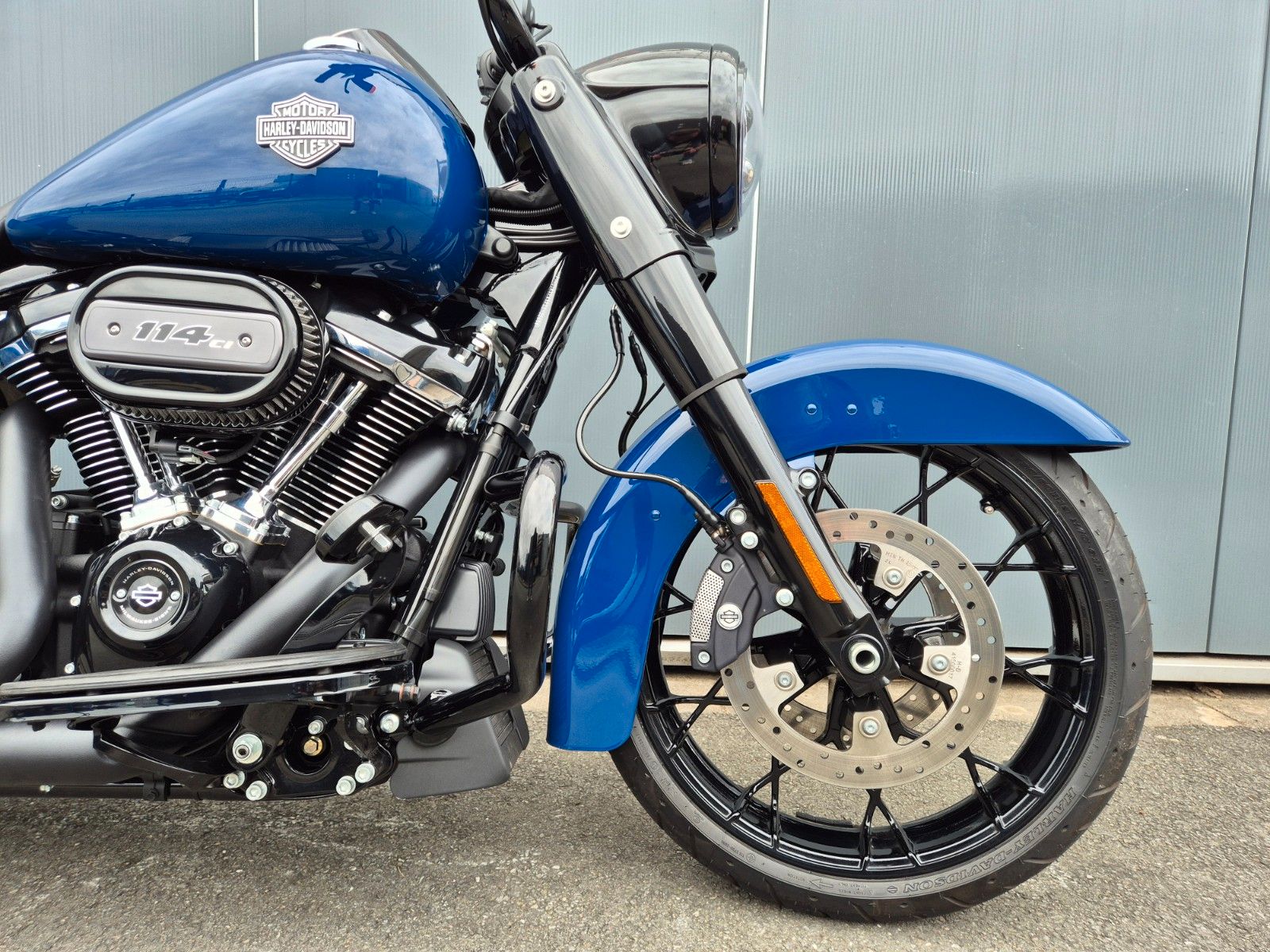 Fahrzeugabbildung Harley-Davidson FLHRSXS°°ROAD KING SPECIAL 114°°-DEUTSCH - 348km