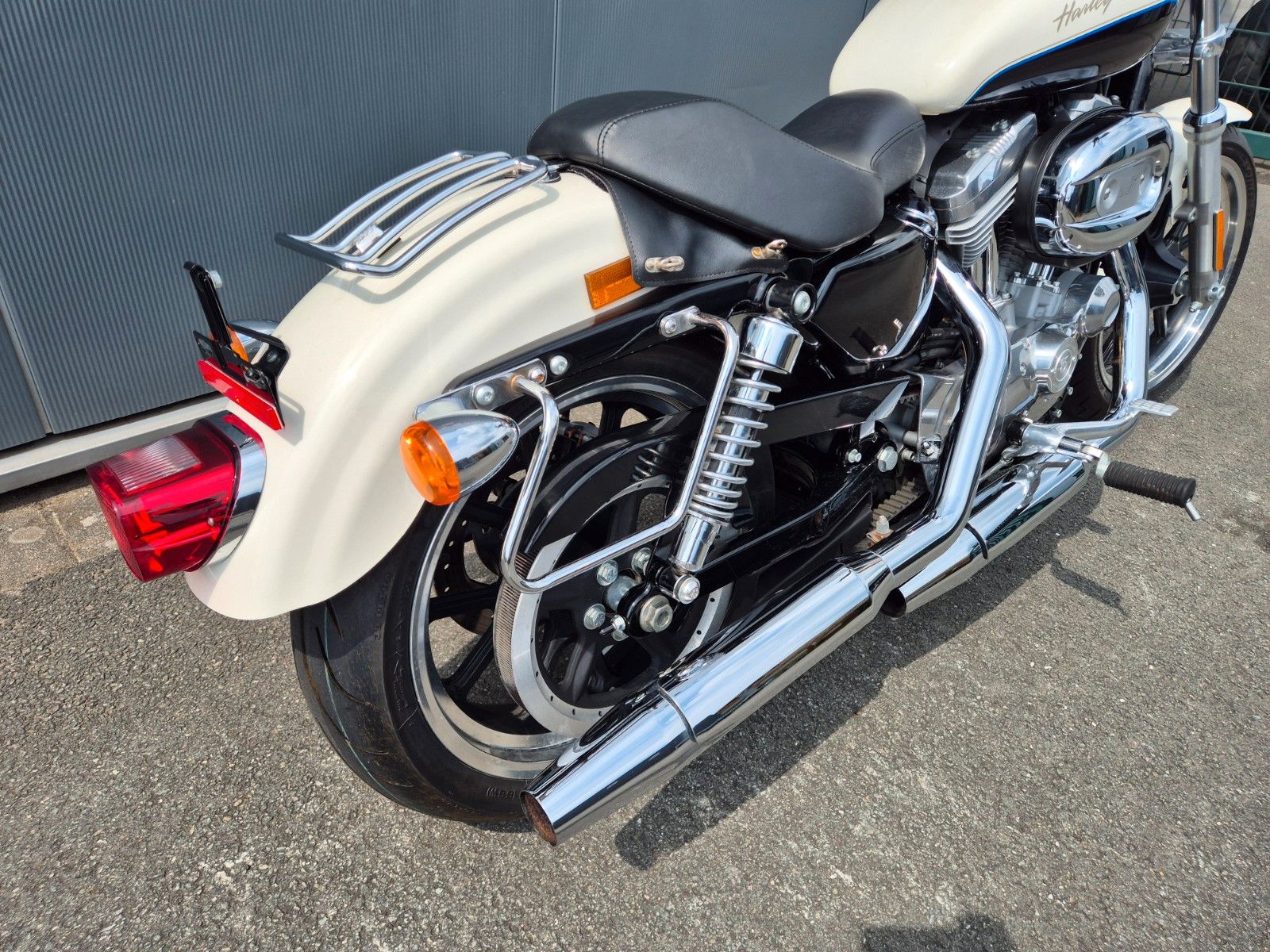 Fahrzeugabbildung Harley-Davidson XL883 L°°SuperLow°° *DEUTSCHES MODELL*