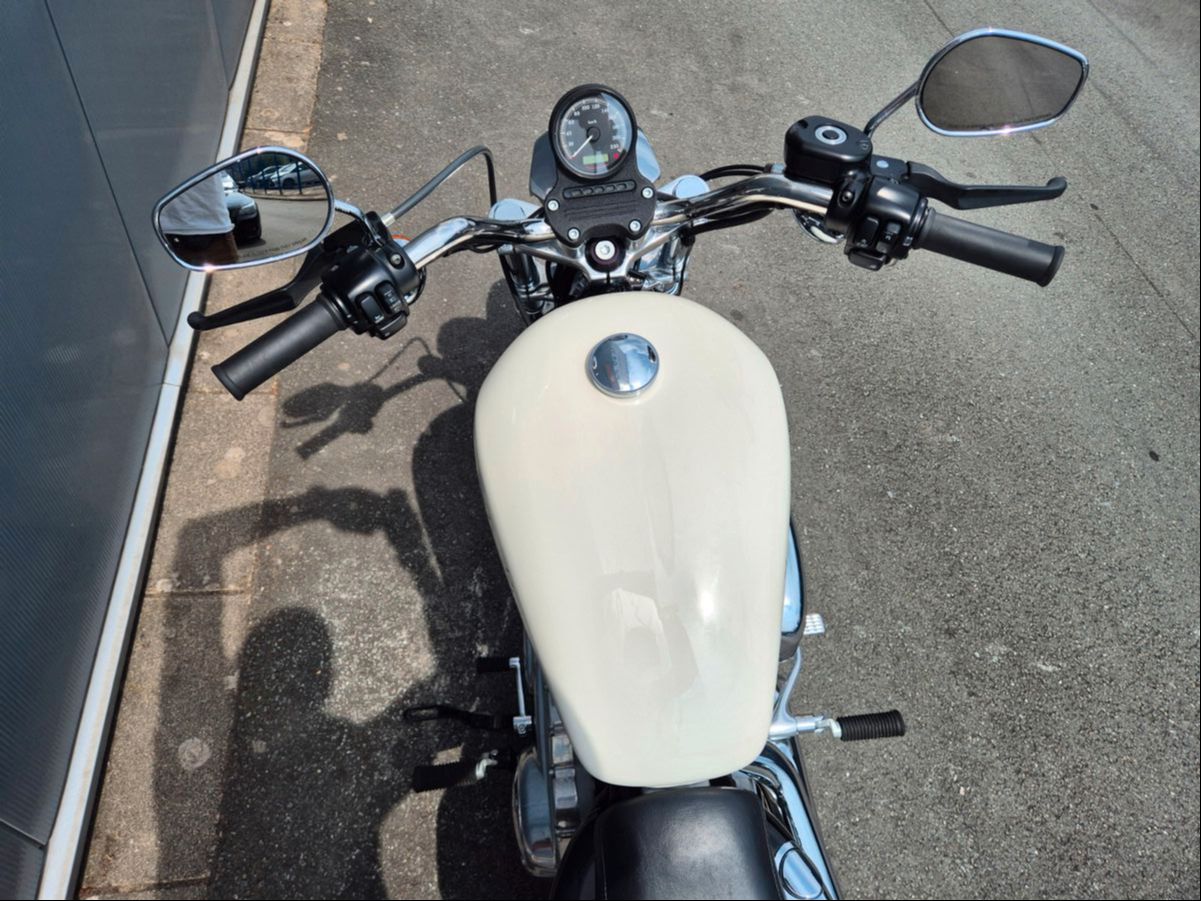 Fahrzeugabbildung Harley-Davidson XL883 L°°SuperLow°° *DEUTSCHES MODELL*