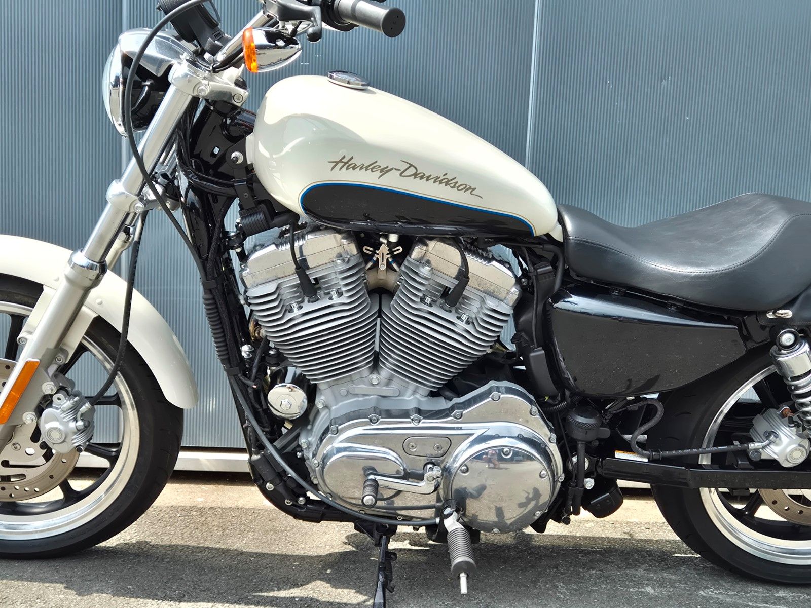 Fahrzeugabbildung Harley-Davidson XL883 L°°SuperLow°° *DEUTSCHES MODELL*