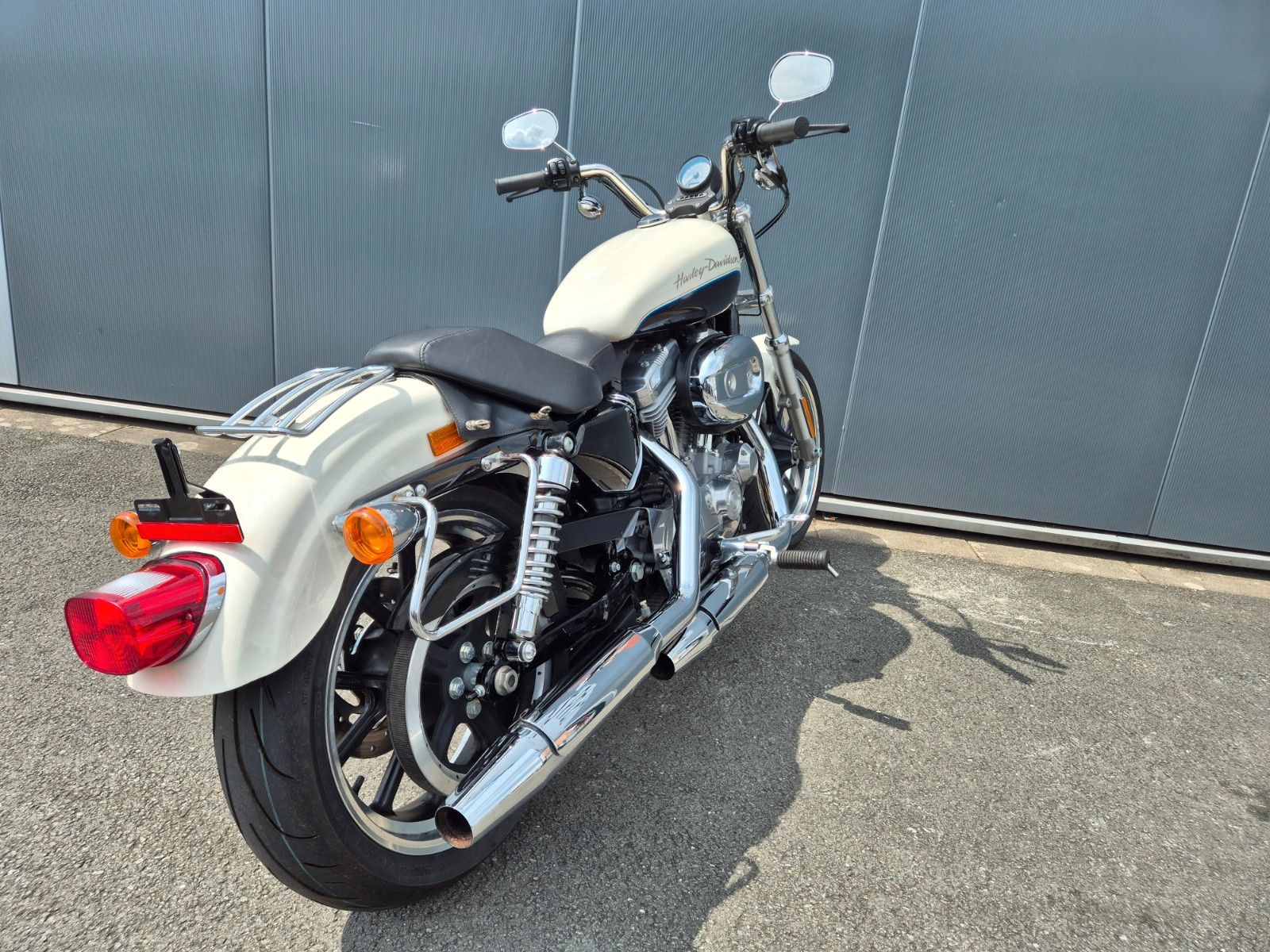 Fahrzeugabbildung Harley-Davidson XL883 L°°SuperLow°° *DEUTSCHES MODELL*