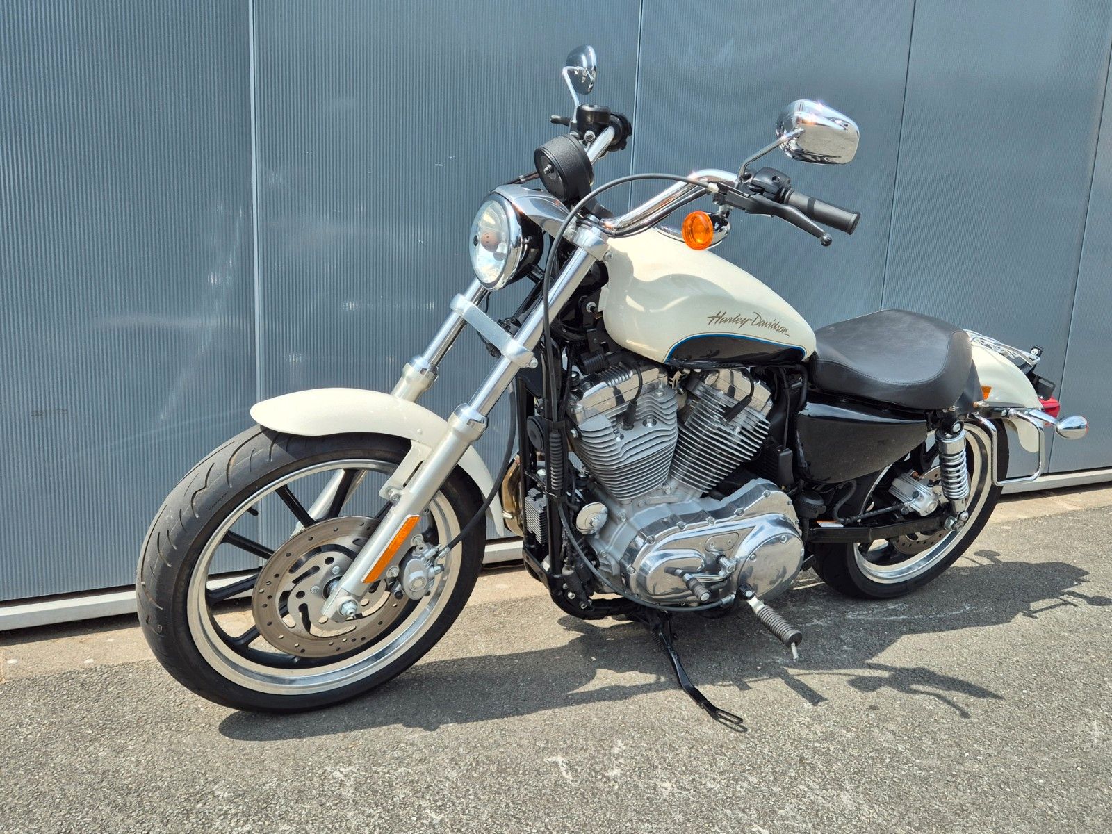 Fahrzeugabbildung Harley-Davidson XL883 L°°SuperLow°° *DEUTSCHES MODELL*