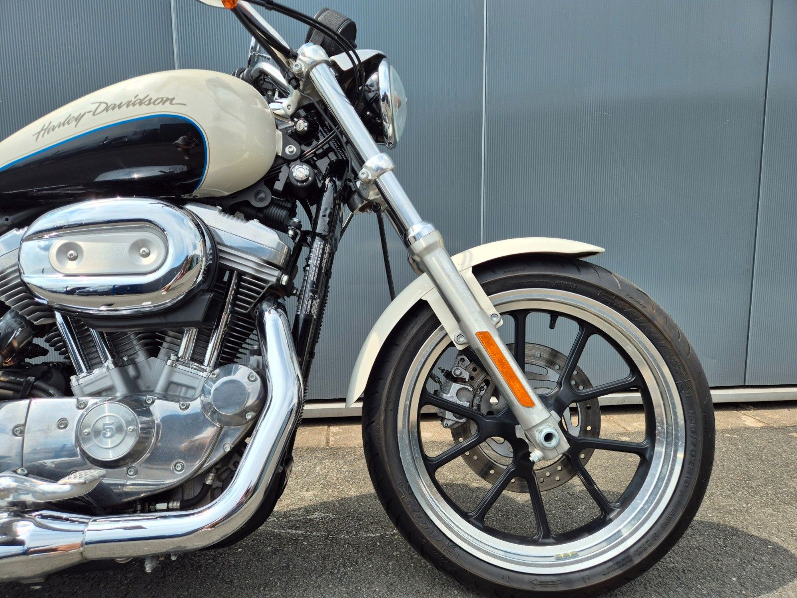 Fahrzeugabbildung Harley-Davidson XL883 L°°SuperLow°° *DEUTSCHES MODELL*