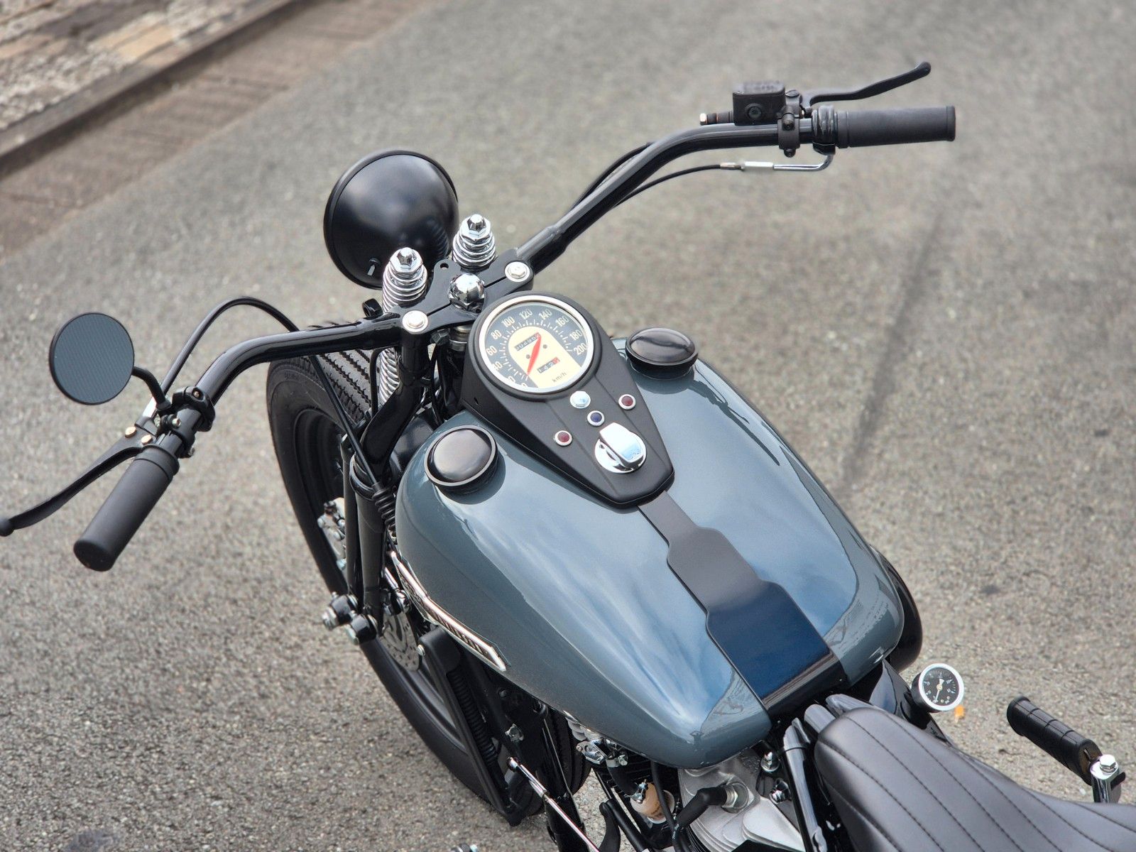 Fahrzeugabbildung Harley-Davidson FL °°SHOVEL CHOPPERbobber°° OEM STARRAHMEN