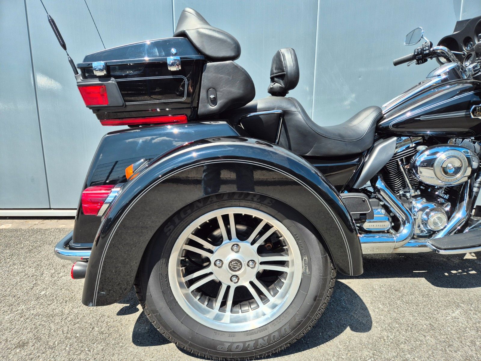 Fahrzeugabbildung Harley-Davidson FLHTCUTG °°TRI GLIDE ULTRA°° -5HD1- *10.691km*