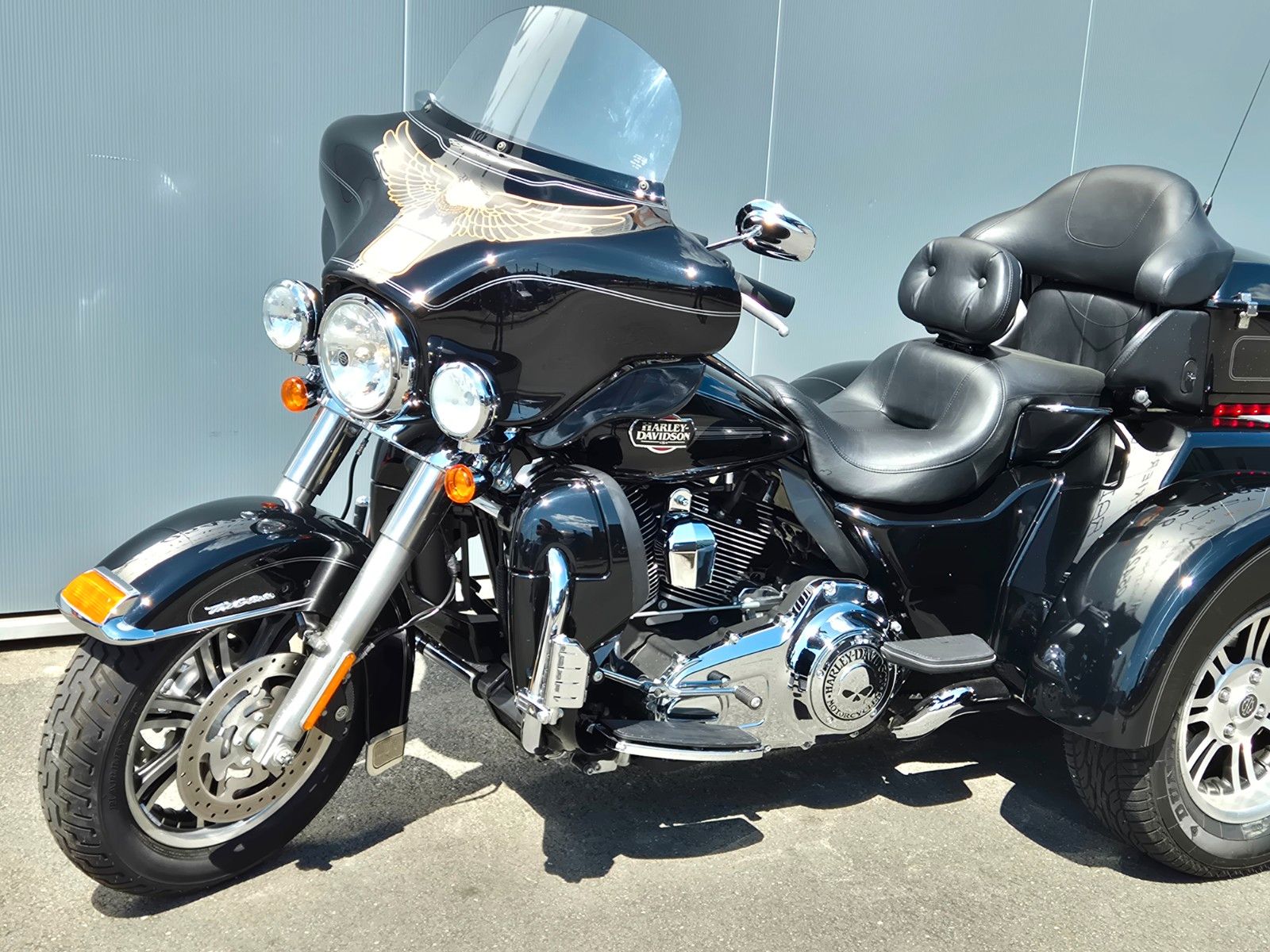 Fahrzeugabbildung Harley-Davidson FLHTCUTG °°TRI GLIDE ULTRA°° -5HD1- *10.691km*