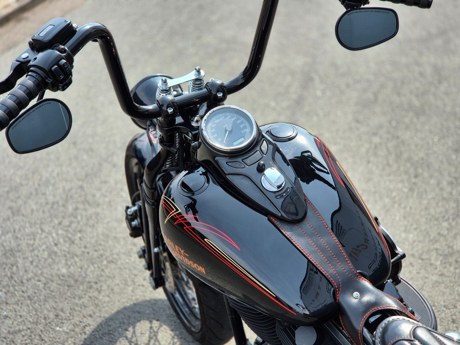 Fahrzeugabbildung Harley-Davidson FLSTSB °°CROSS BONES CUSTOM BOBBER°°