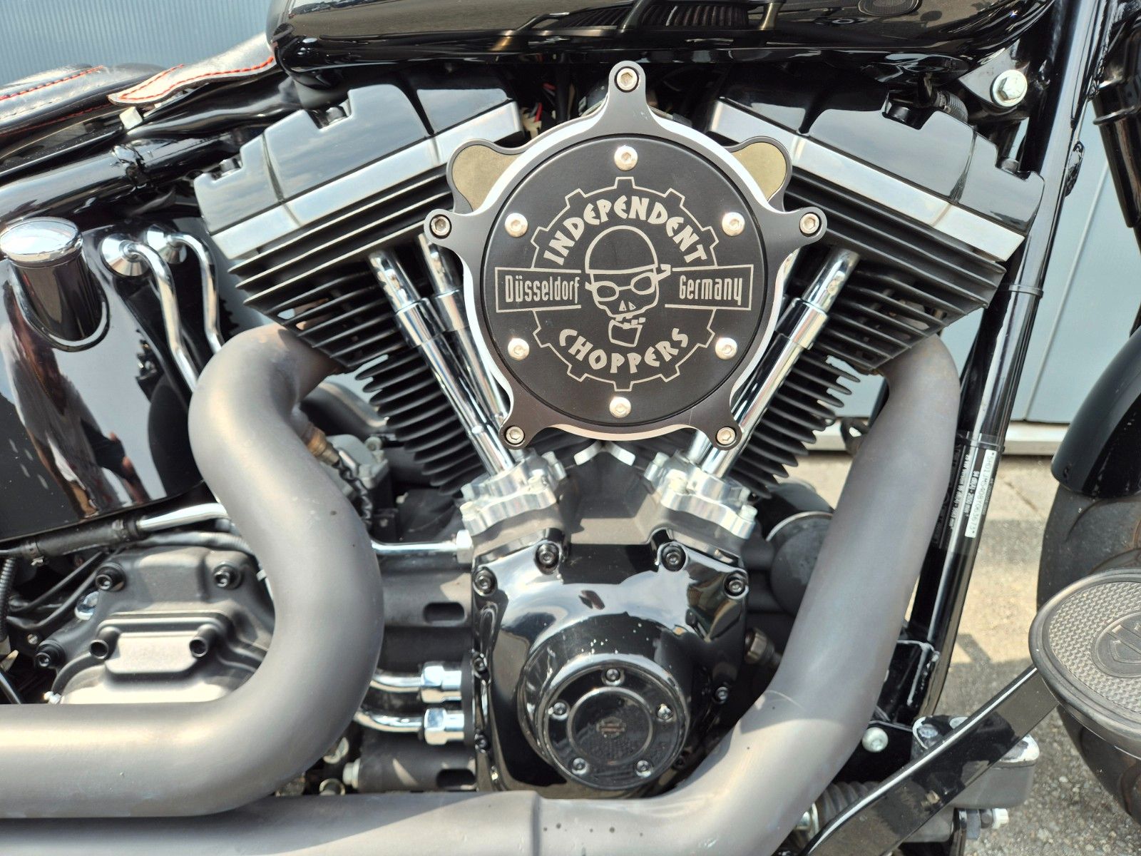 Fahrzeugabbildung Harley-Davidson FLSTSB °°CROSS BONES CUSTOM BOBBER°°