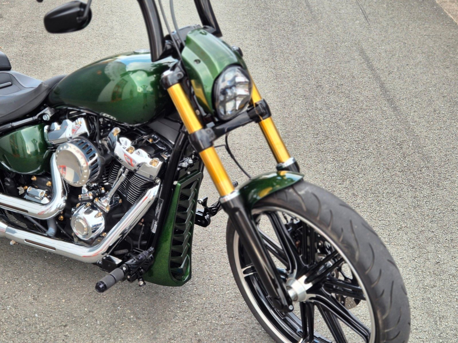 Fahrzeugabbildung Harley-Davidson FXBRS °°BREAKOUT 114°° ~ CUSTOM ~ *JEKILL&HYDE*