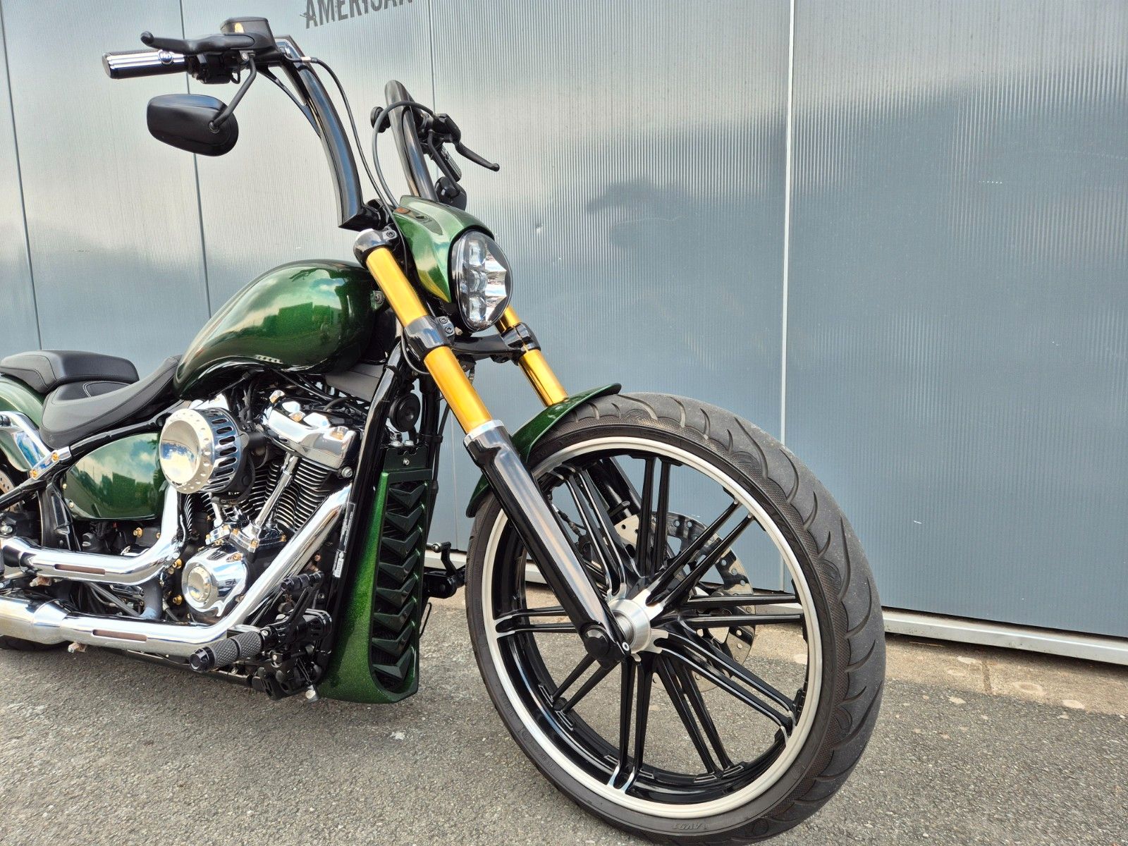 Fahrzeugabbildung Harley-Davidson FXBRS °°BREAKOUT 114°° ~ CUSTOM ~ *JEKILL&HYDE*