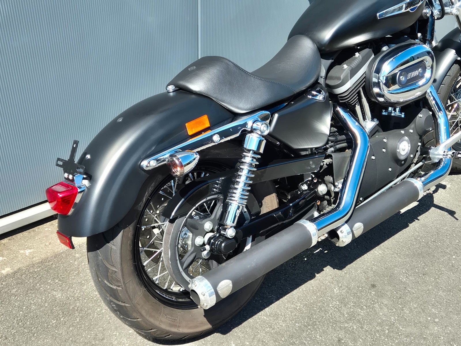 Fahrzeugabbildung Harley-Davidson XL1200 CB°°SPORTSTER CUSTOM BLACK°°PENZL AUSPUFF