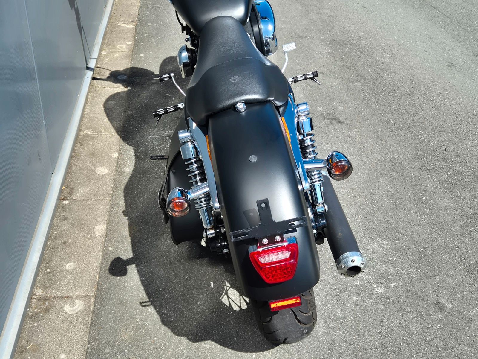 Fahrzeugabbildung Harley-Davidson XL1200 CB°°SPORTSTER CUSTOM BLACK°°PENZL AUSPUFF