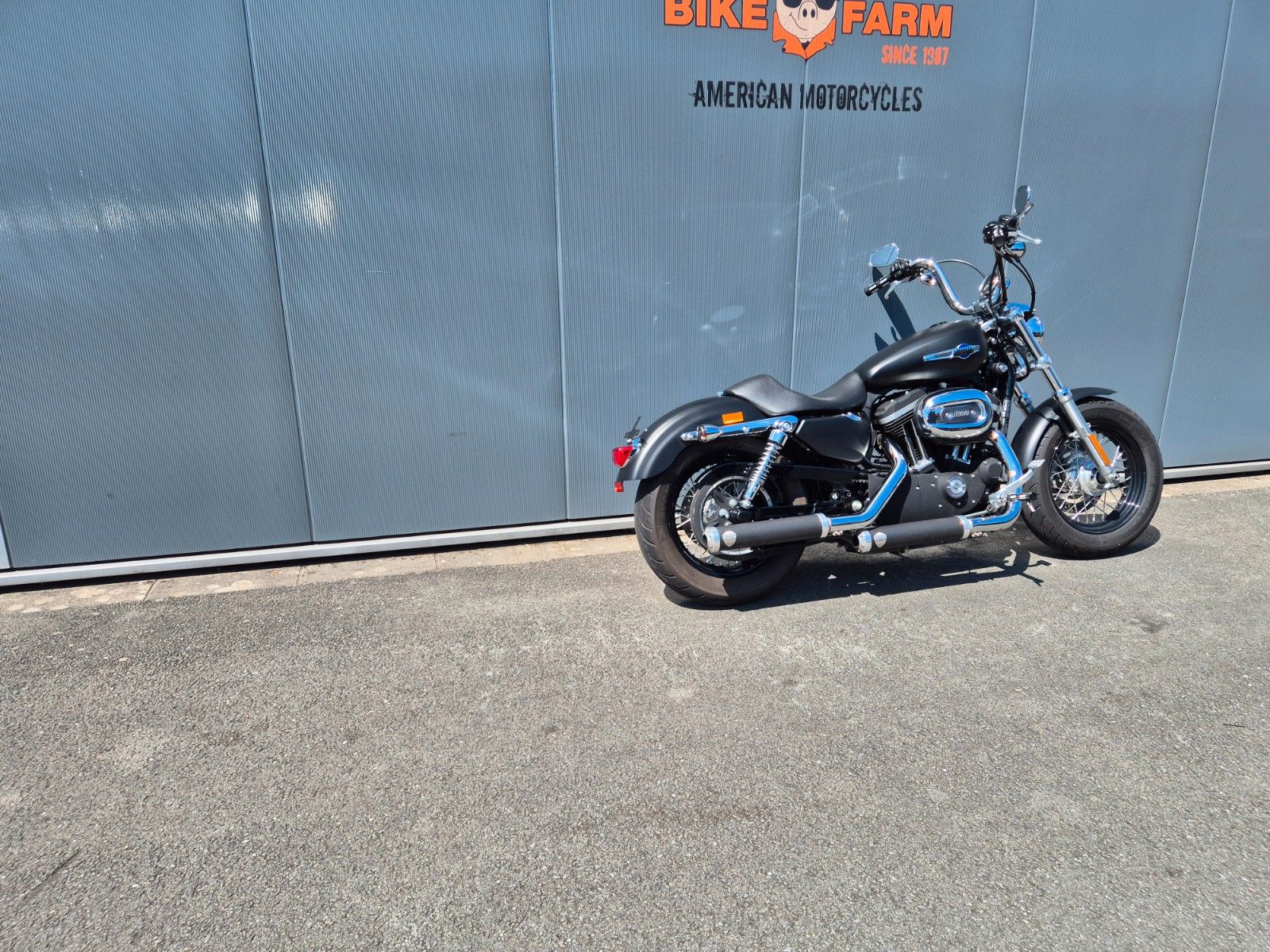 Fahrzeugabbildung Harley-Davidson XL1200 CB°°SPORTSTER CUSTOM BLACK°°PENZL AUSPUFF
