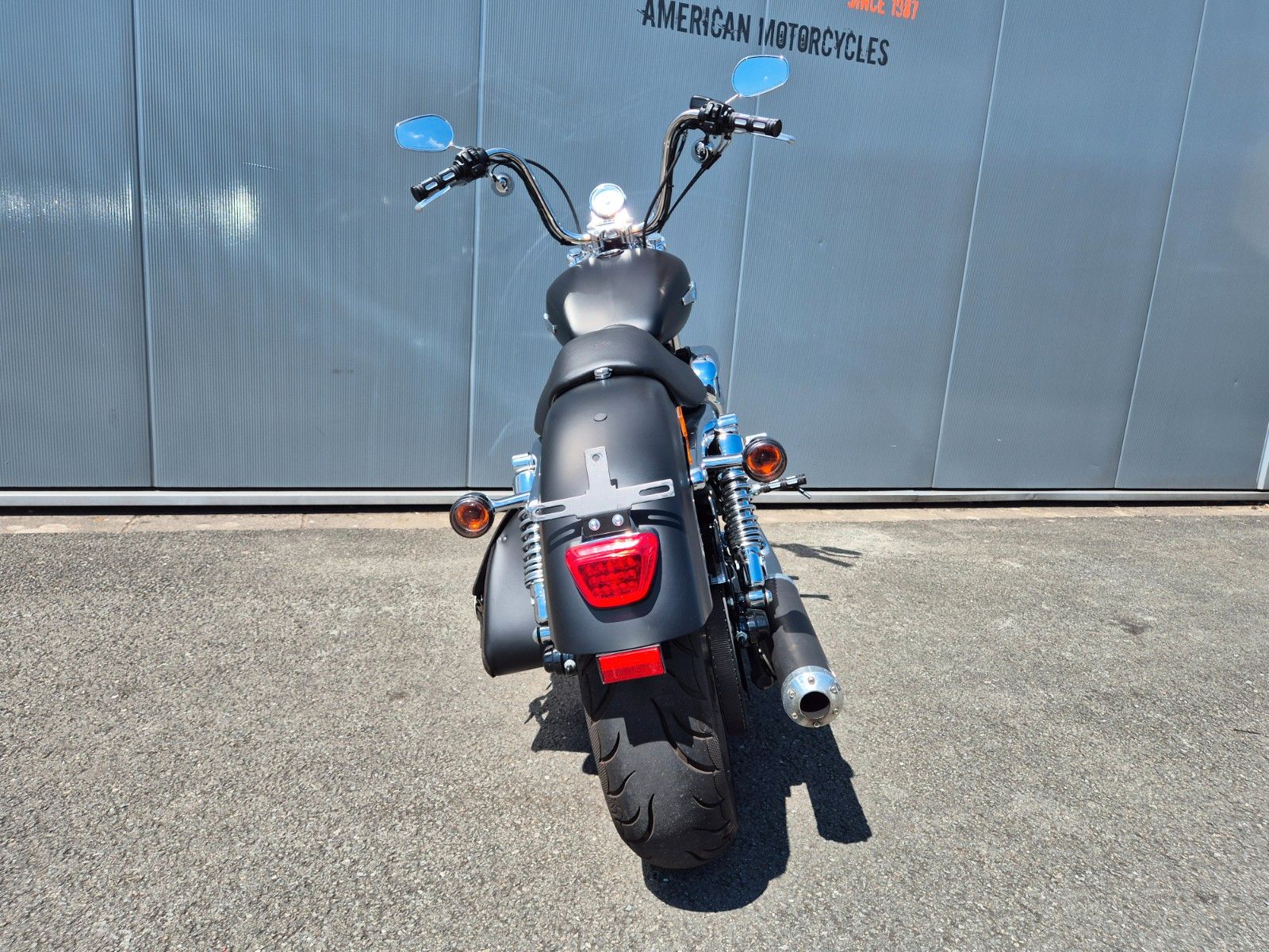 Fahrzeugabbildung Harley-Davidson XL1200 CB°°SPORTSTER CUSTOM BLACK°°PENZL AUSPUFF