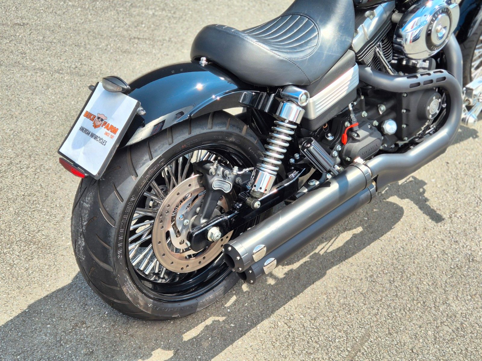 Fahrzeugabbildung Harley-Davidson FXDB °°STREET BOB CUSTOM°° *PENZL AUSPUFF*