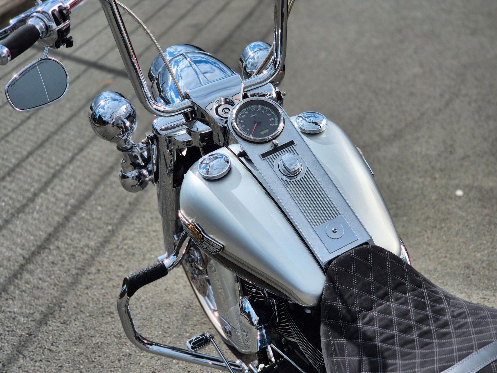 Fahrzeugabbildung Harley-Davidson FLHRC °°ROAD KING MEXICAN STYLE°° ***100th***