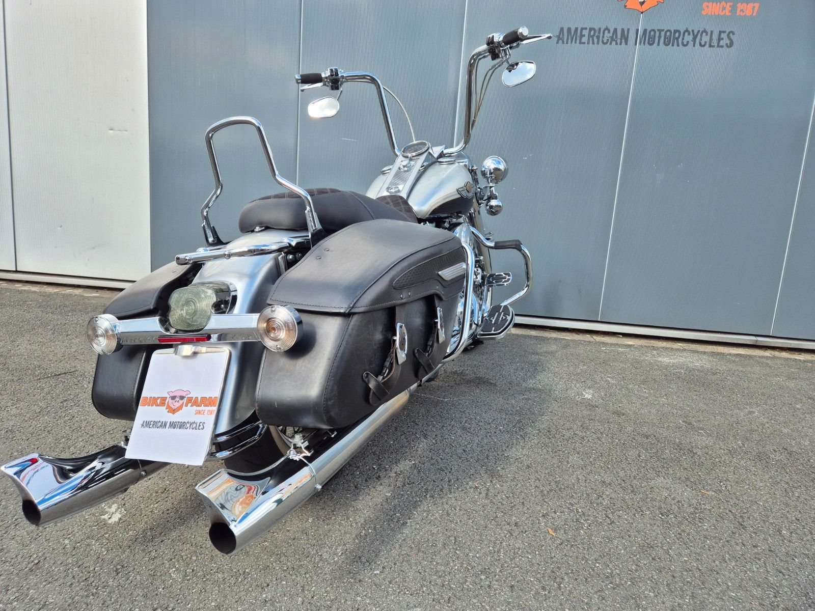 Fahrzeugabbildung Harley-Davidson FLHRC °°ROAD KING MEXICAN STYLE°° ***100th***