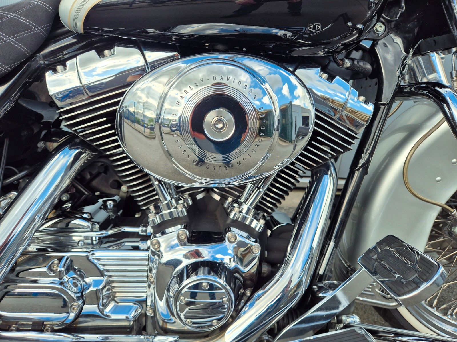 Fahrzeugabbildung Harley-Davidson FLHRC °°ROAD KING MEXICAN STYLE°° ***100th***