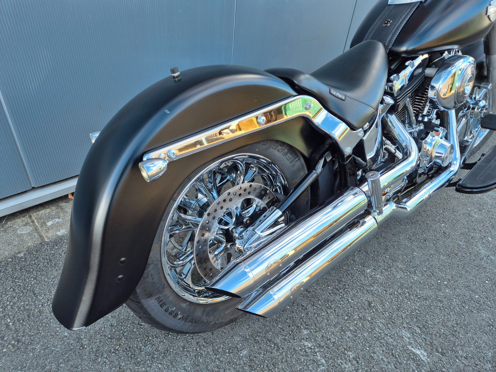 Fahrzeugabbildung Harley-Davidson FLSTF °°FAT BOY MEXICAN LOW STYLE°° -PENZL-