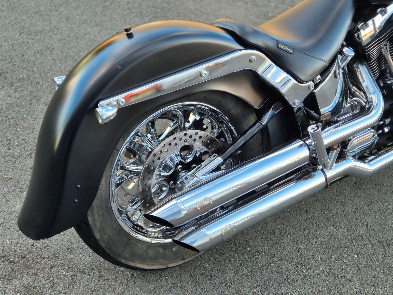 Fahrzeugabbildung Harley-Davidson FLSTF °°FAT BOY MEXICAN LOW STYLE°° -PENZL-