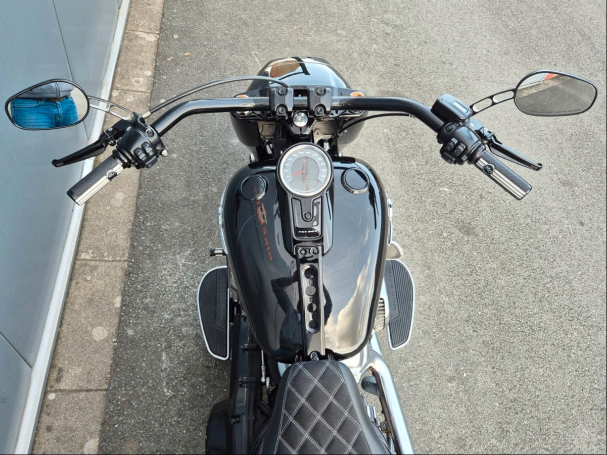 Fahrzeugabbildung Harley-Davidson FLFBS °°FAT BOY M8 CUSTOM°° - JEKILL&HYDE -