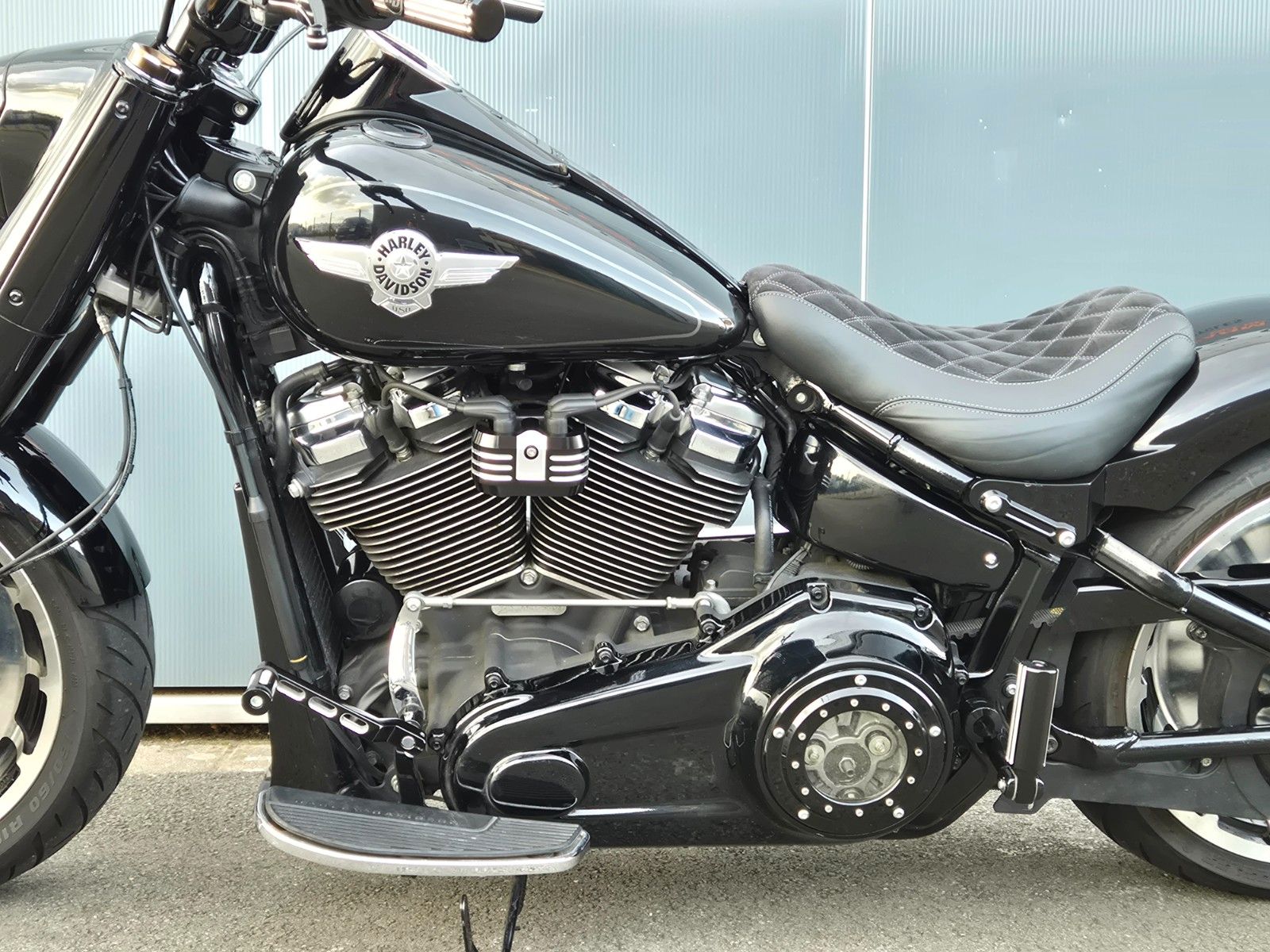 Fahrzeugabbildung Harley-Davidson FLFBS °°FAT BOY M8 CUSTOM°° - JEKILL&HYDE -