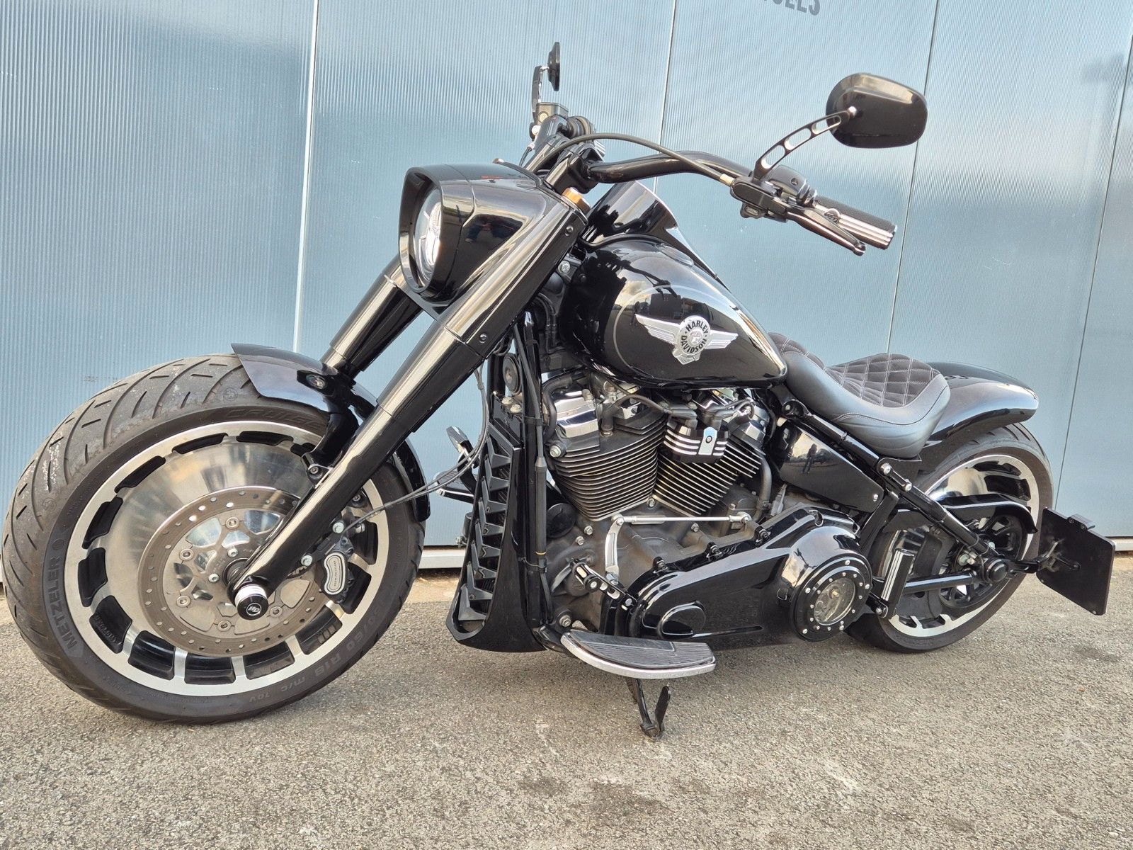 Fahrzeugabbildung Harley-Davidson FLFBS °°FAT BOY M8 CUSTOM°° - JEKILL&HYDE -