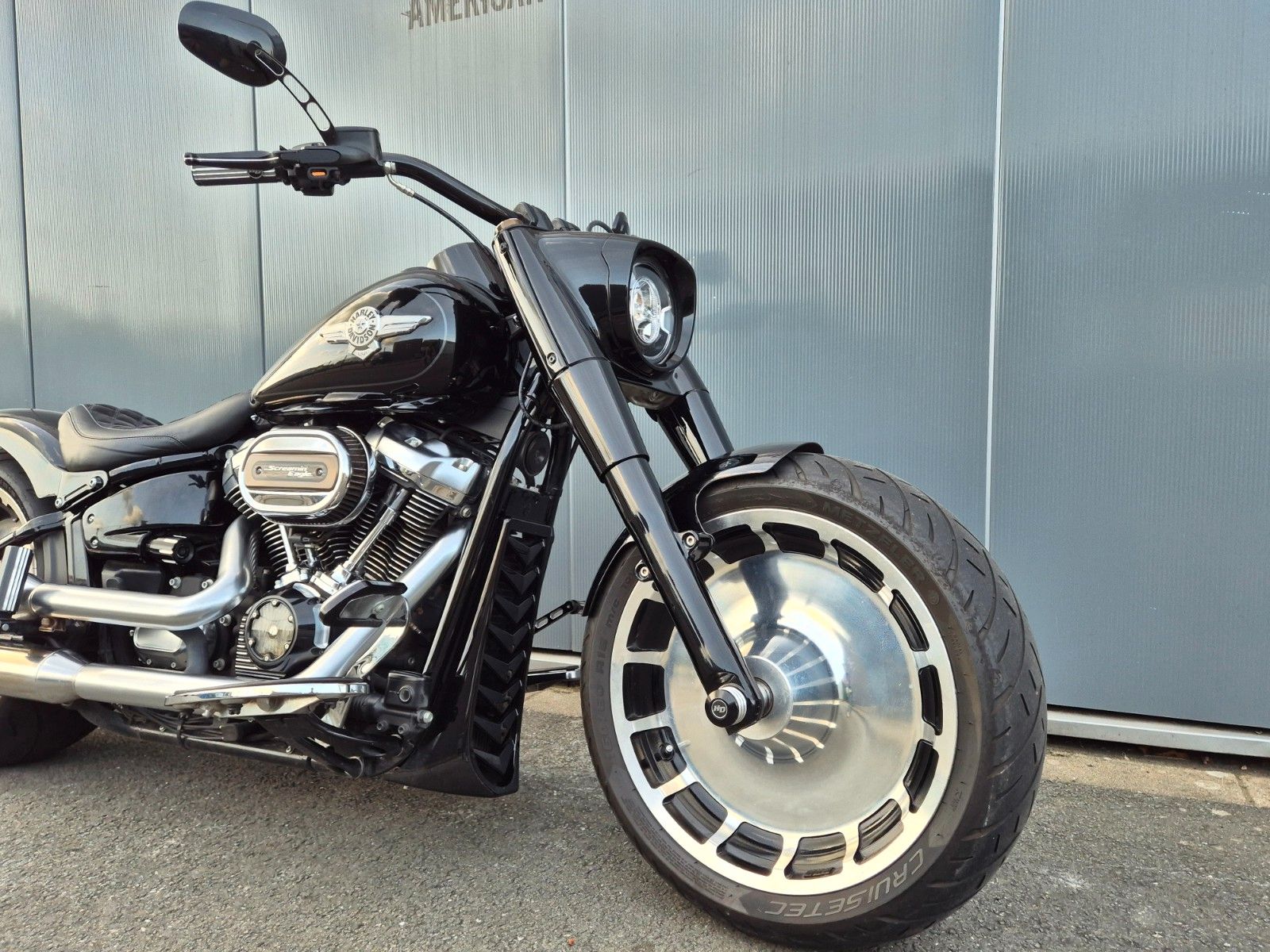 Fahrzeugabbildung Harley-Davidson FLFBS °°FAT BOY M8 CUSTOM°° - JEKILL&HYDE -