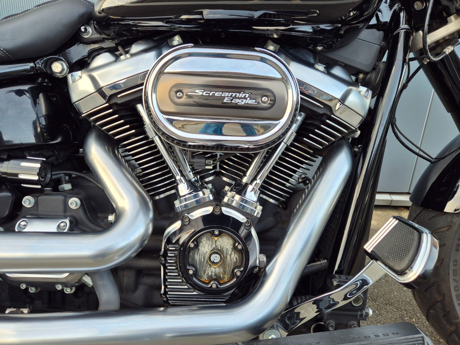 Fahrzeugabbildung Harley-Davidson FLFBS °°FAT BOY M8 CUSTOM°° - JEKILL&HYDE -