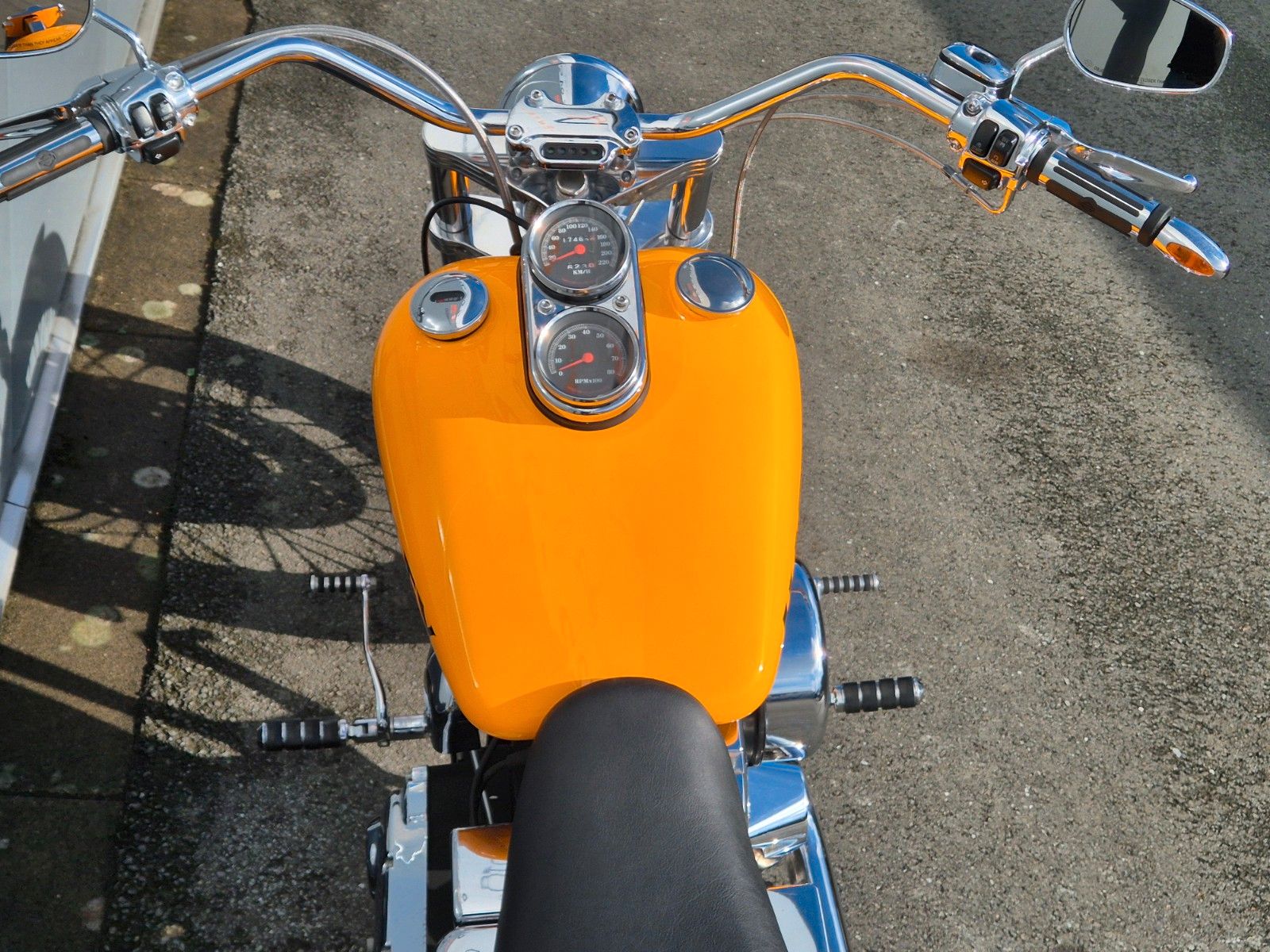 Fahrzeugabbildung Harley-Davidson FXD°°FAT ASS DYNA 26O°° -2.HAND-17.463km- *TOP*