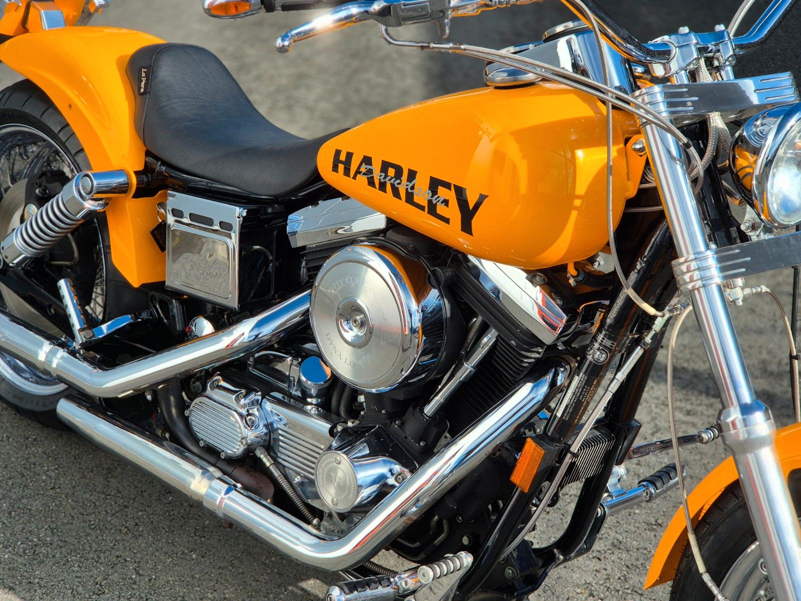 Fahrzeugabbildung Harley-Davidson FXD°°FAT ASS DYNA 26O°° -2.HAND-17.463km- *TOP*